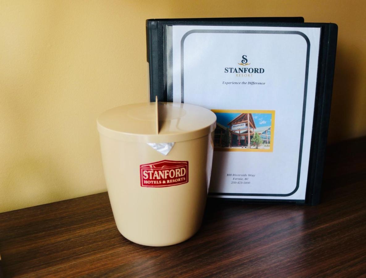Stanford Hotel 3*
