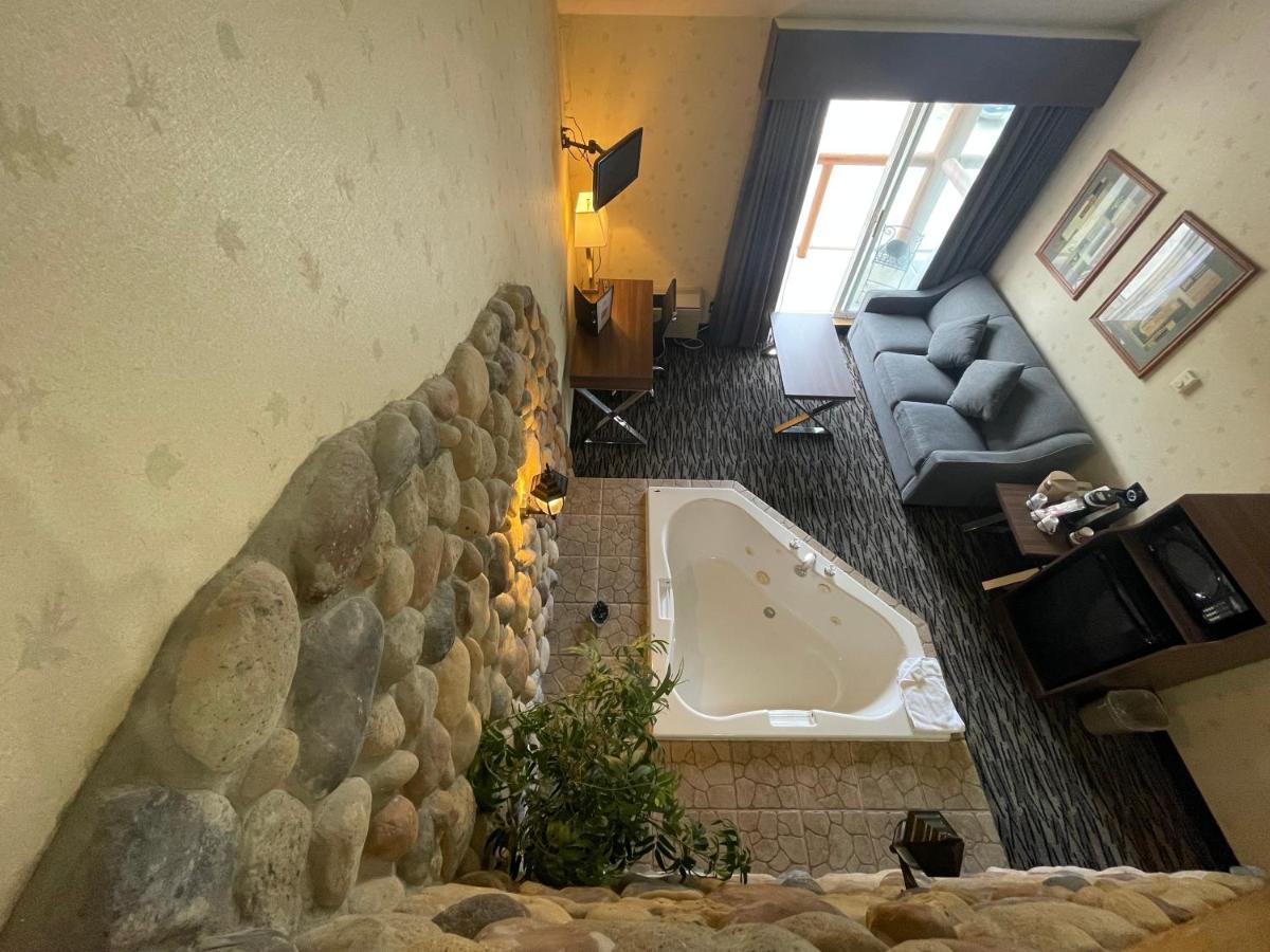 Hotel Stanford 3*