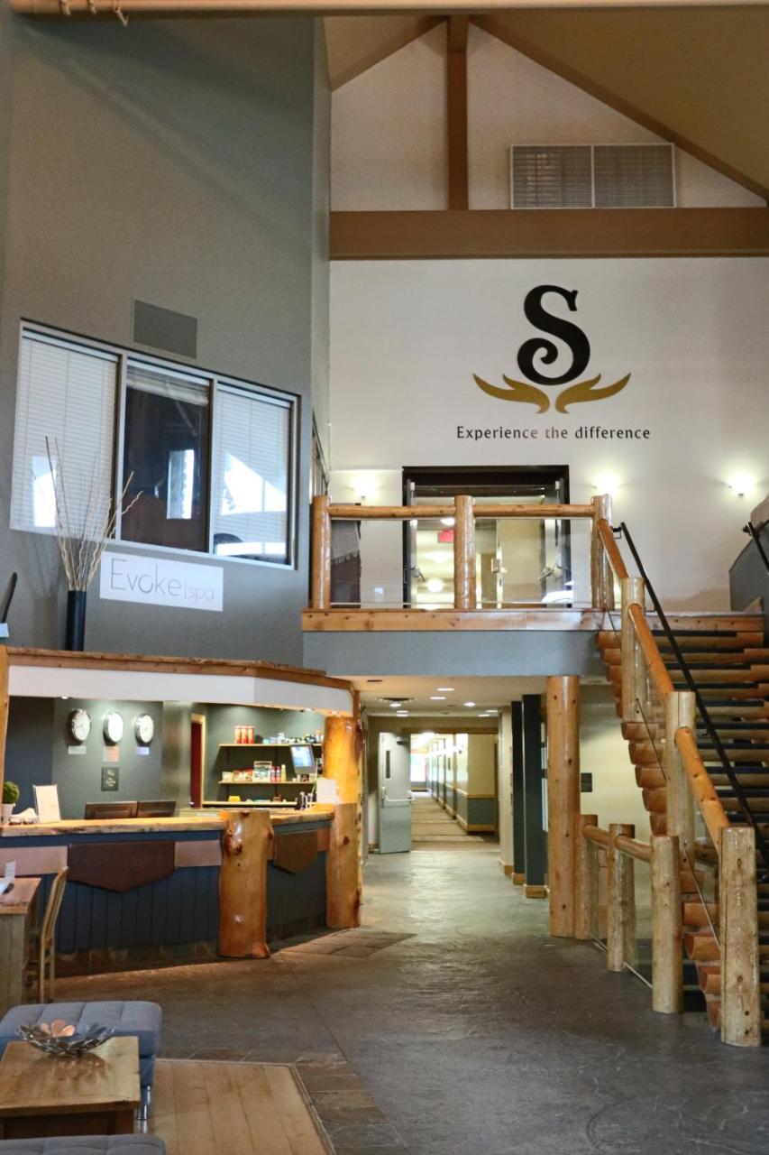 Hotel Stanford